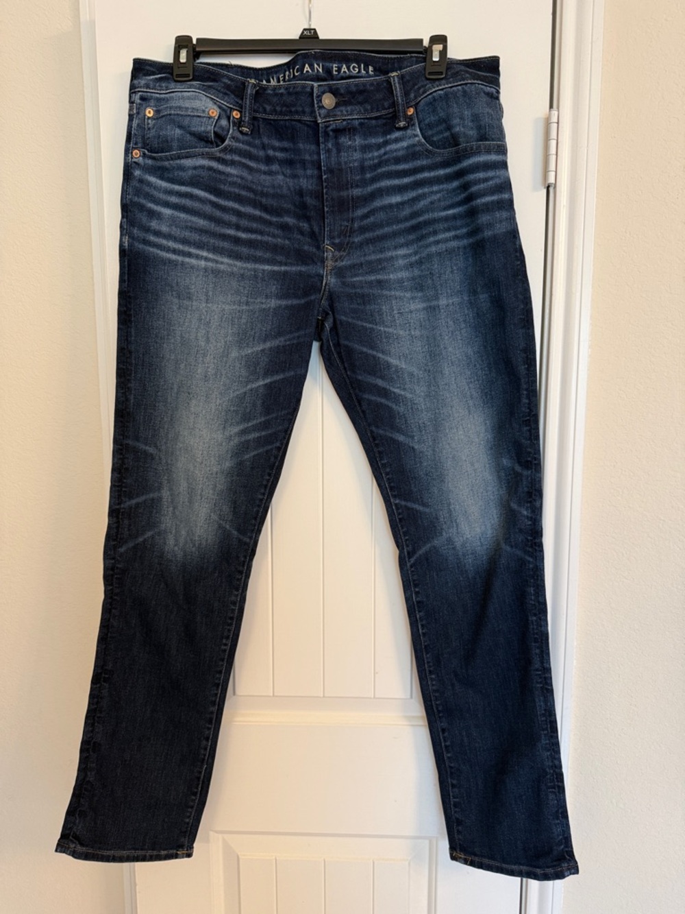 American Eagle Outfitters Men’s Indigo Faded Slim Straight Jeans